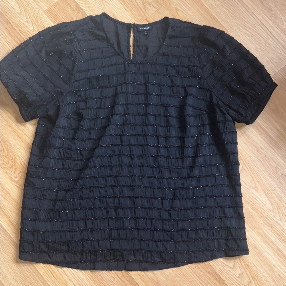 Torrid Black Textured Top Blouse Holiday Party Cocktail Size 1 or XL